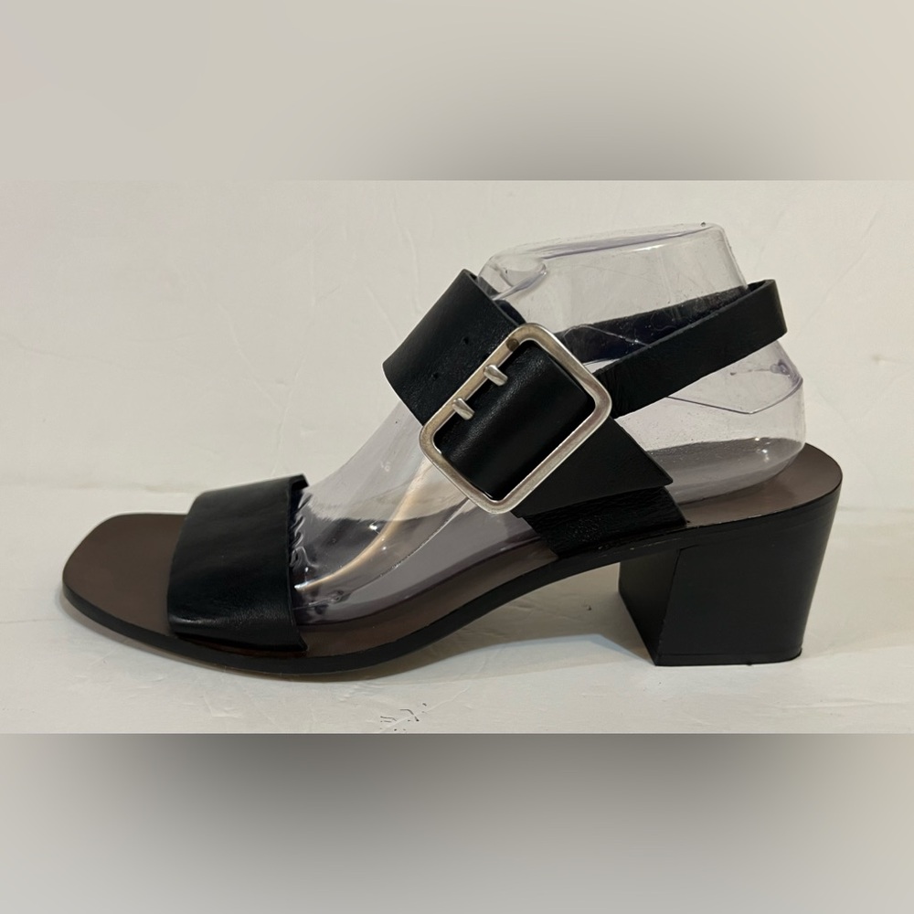 Women’s Black Block Heel Sandal with Buckle